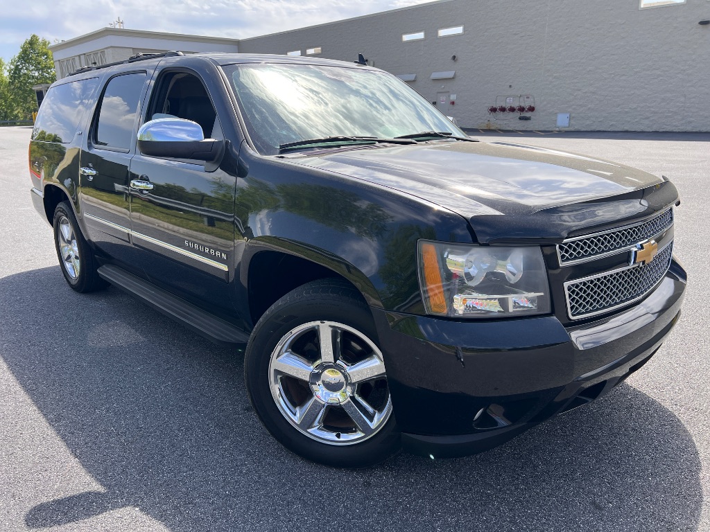 2013 Chevrolet Suburban LTZ 1500 photo