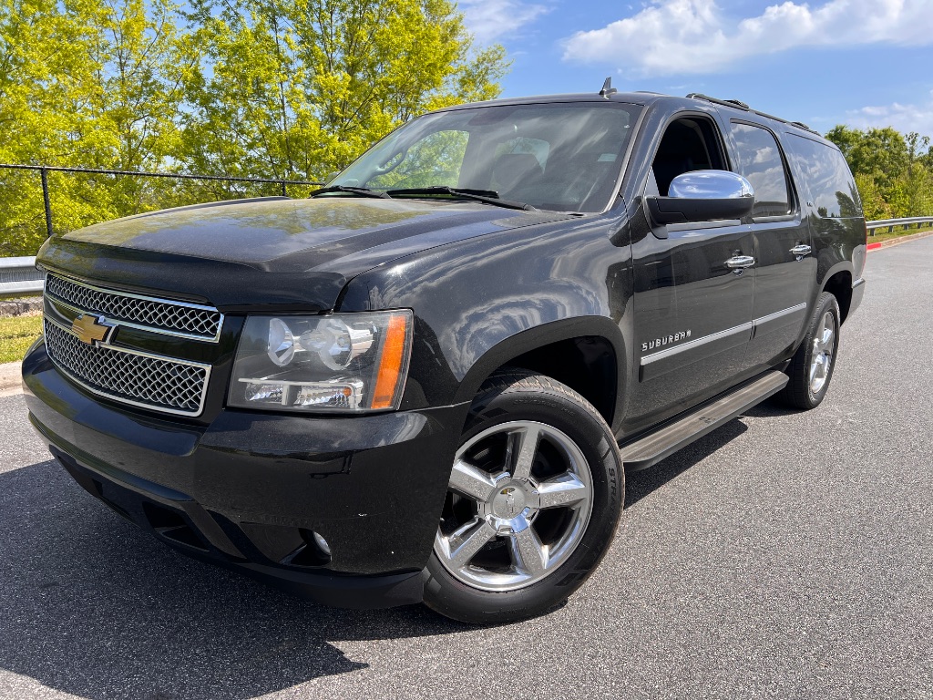 2013 Chevrolet Suburban LTZ 1500 photo
