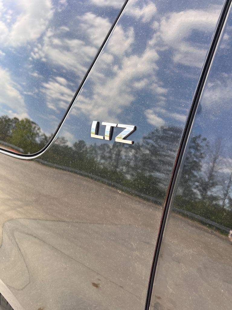 2013 Chevrolet Suburban LTZ 1500 photo