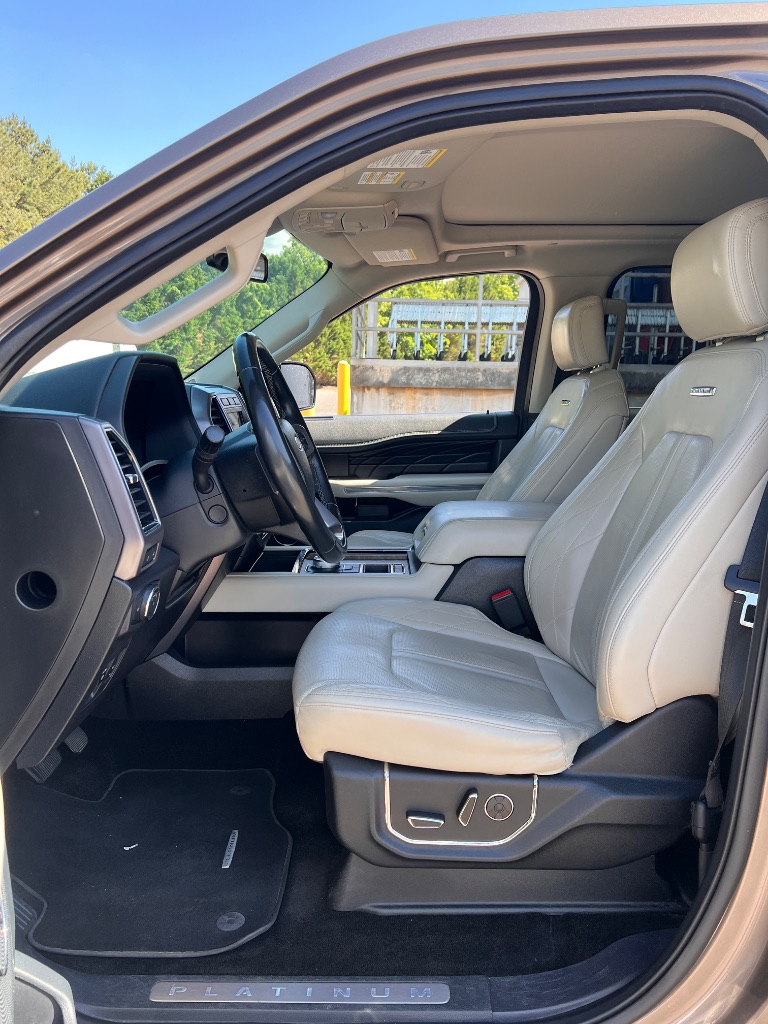 2018 Ford Expedition Platinum photo
