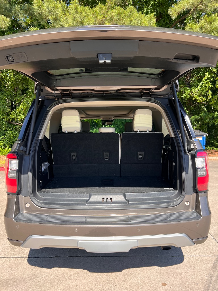 2018 Ford Expedition Platinum photo
