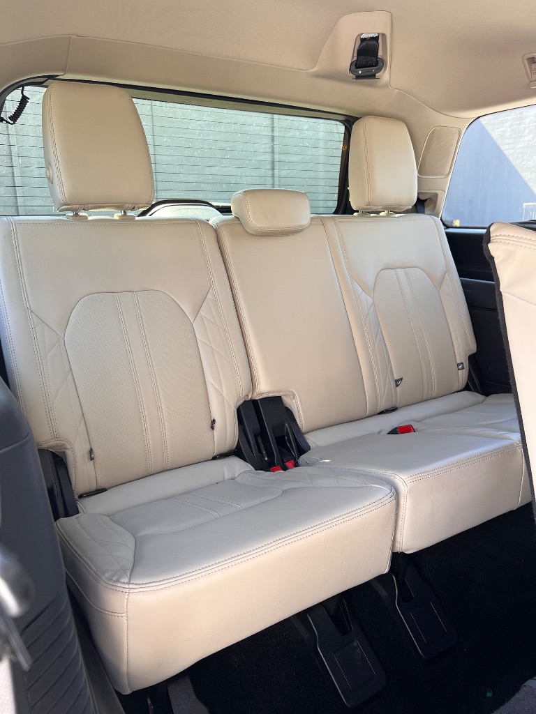 2018 Ford Expedition Platinum photo