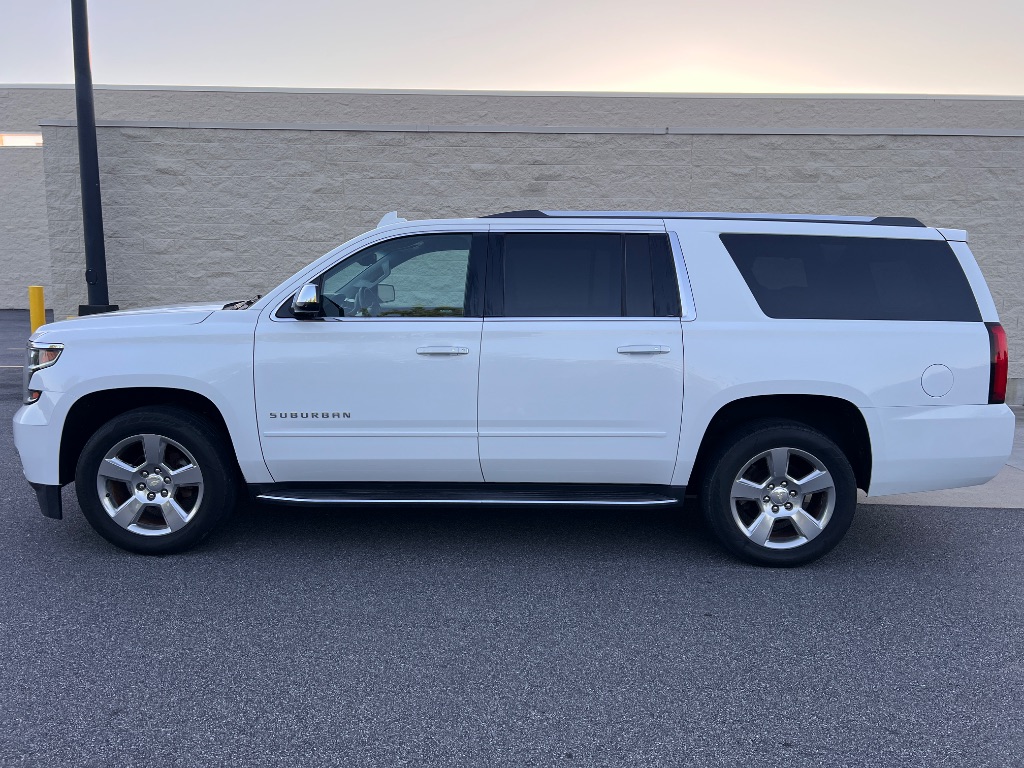 2017 Chevrolet Suburban 1500 Premier photo