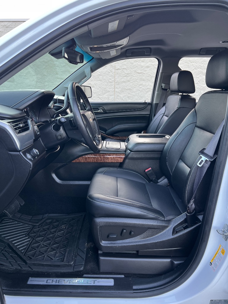 2017 Chevrolet Suburban 1500 Premier photo