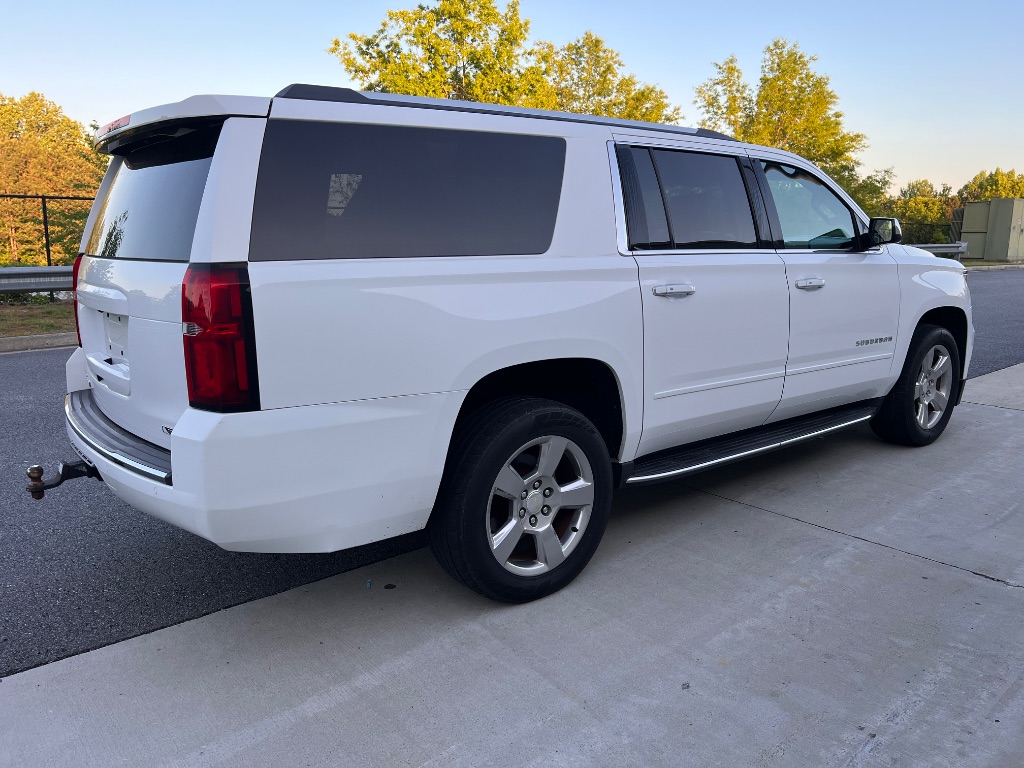 2017 Chevrolet Suburban 1500 Premier photo