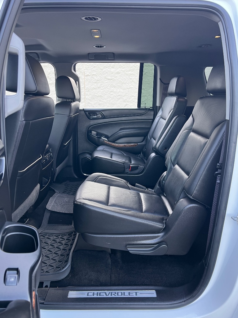 2017 Chevrolet Suburban 1500 Premier photo