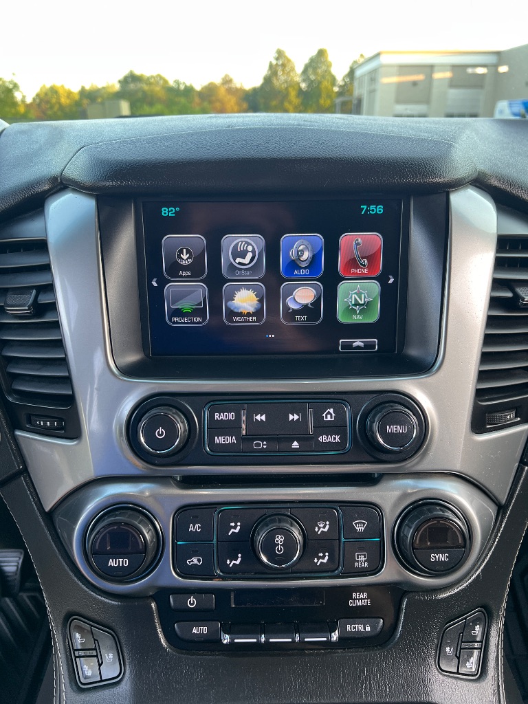 2017 Chevrolet Suburban 1500 Premier photo