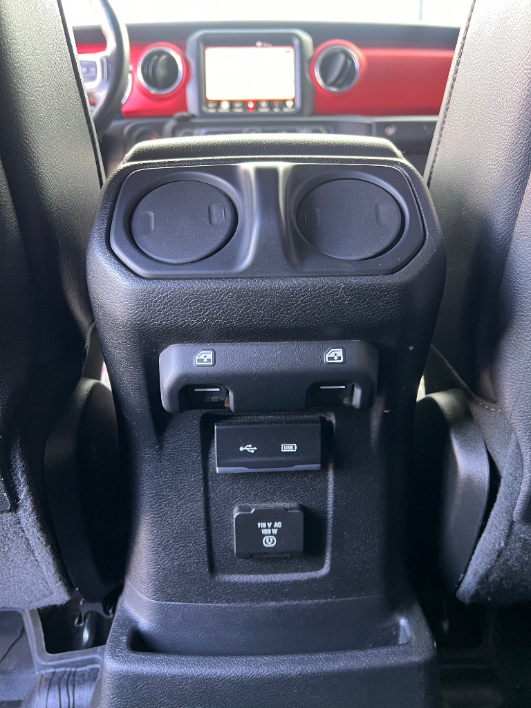 2018 Jeep All-New Wrangler Unlimited Rubicon photo