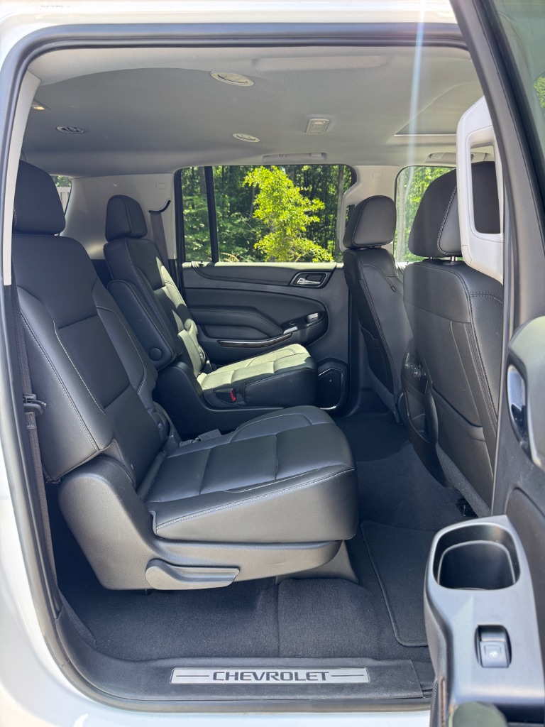 2020 Chevrolet Suburban - $18,500