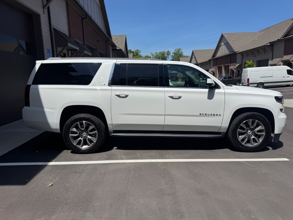 2020 Chevrolet Suburban - $18,500