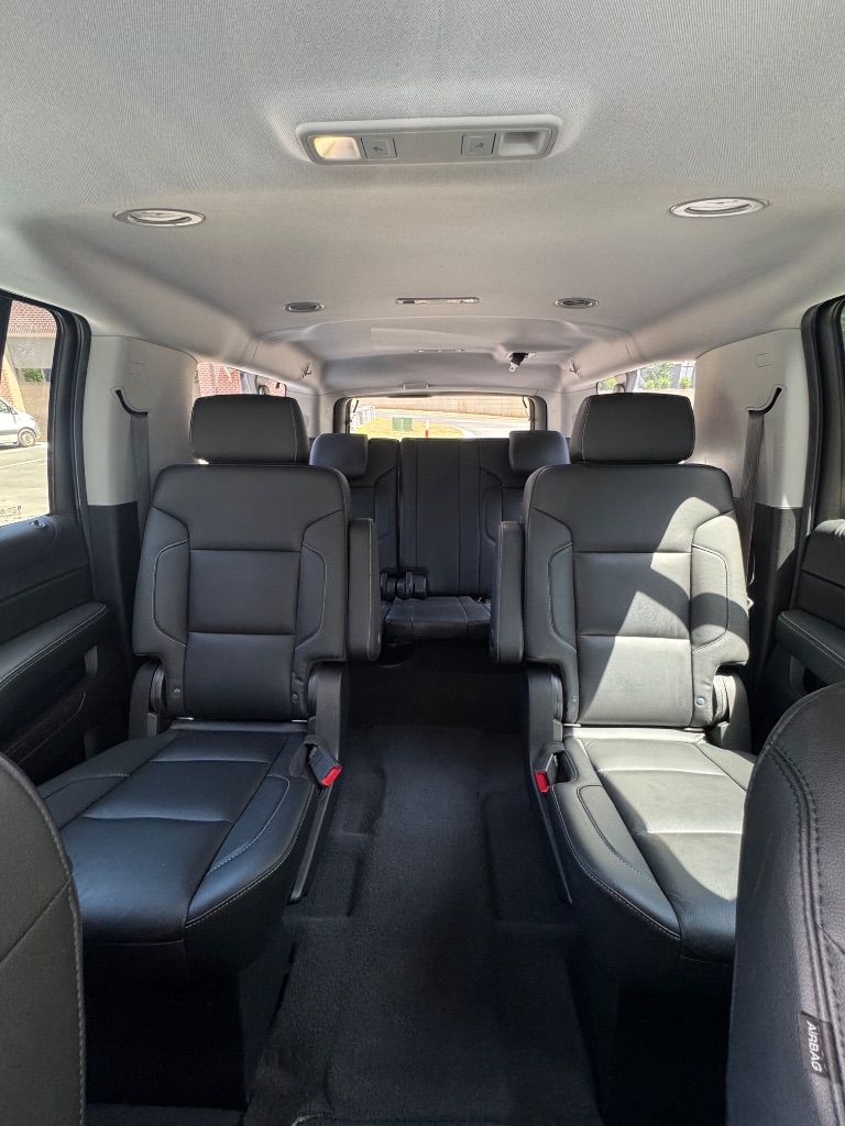 2020 Chevrolet Suburban - $18,500