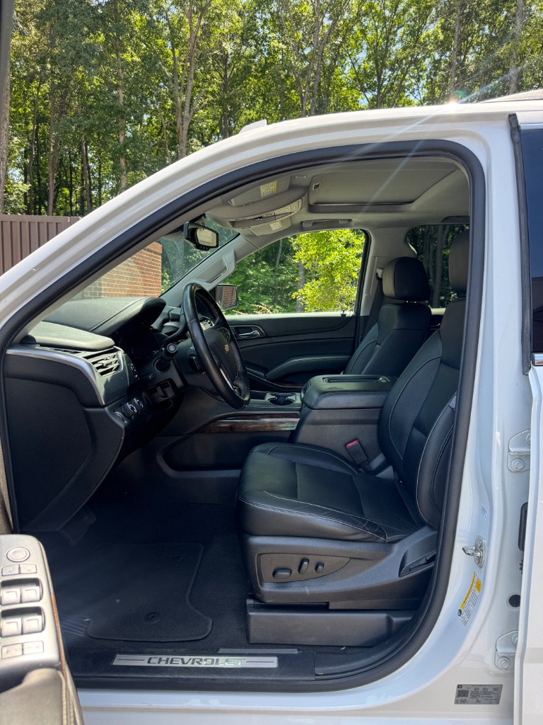 2020 Chevrolet Suburban - $18,500