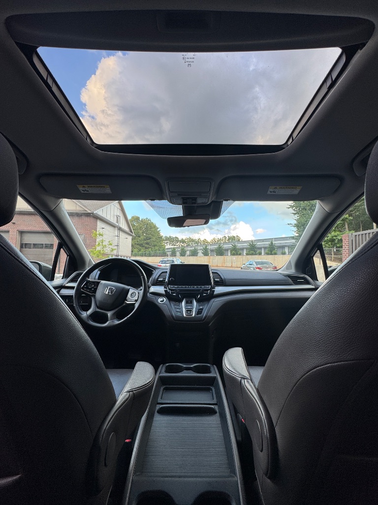 2019 Honda Odyssey - $20,900