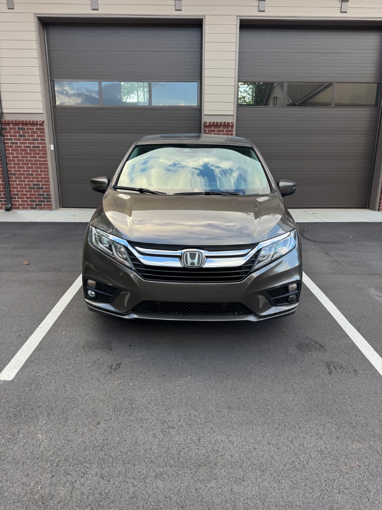 2019 Honda Odyssey - $20,900