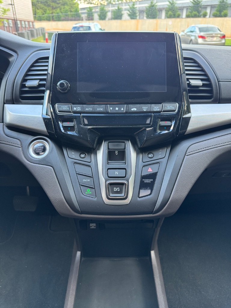 2019 Honda Odyssey - $20,900