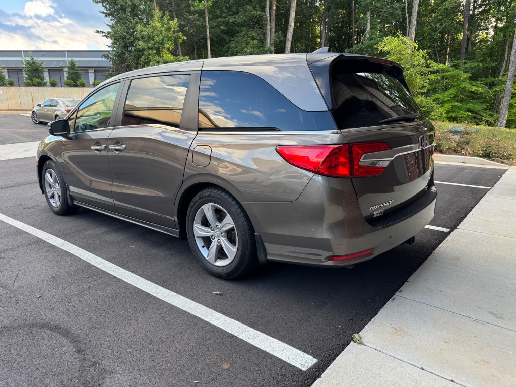 2019 Honda Odyssey - $20,900