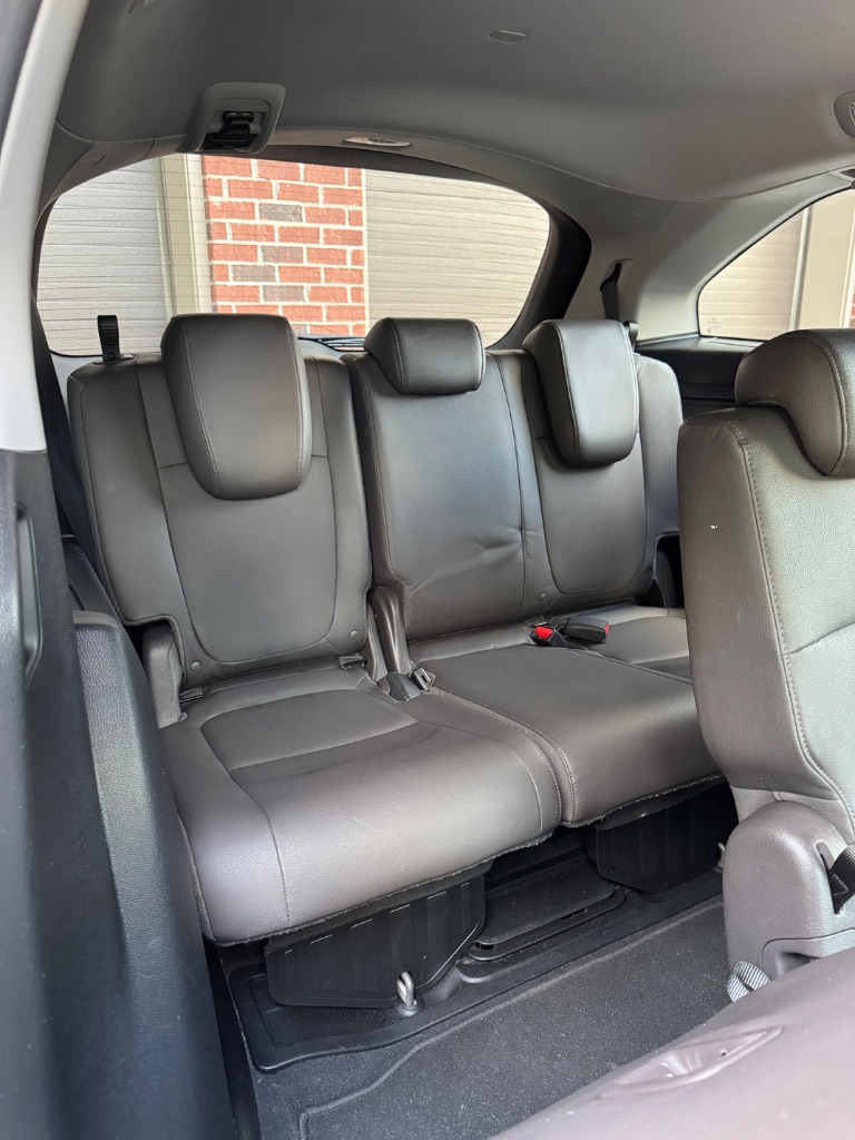 2019 Honda Odyssey - $20,900
