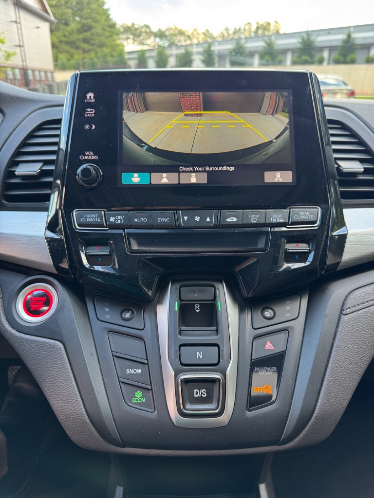 2019 Honda Odyssey - $20,900
