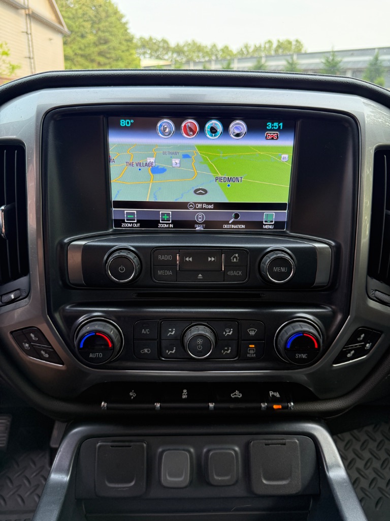 2017 Chevrolet Silverado - $21,900