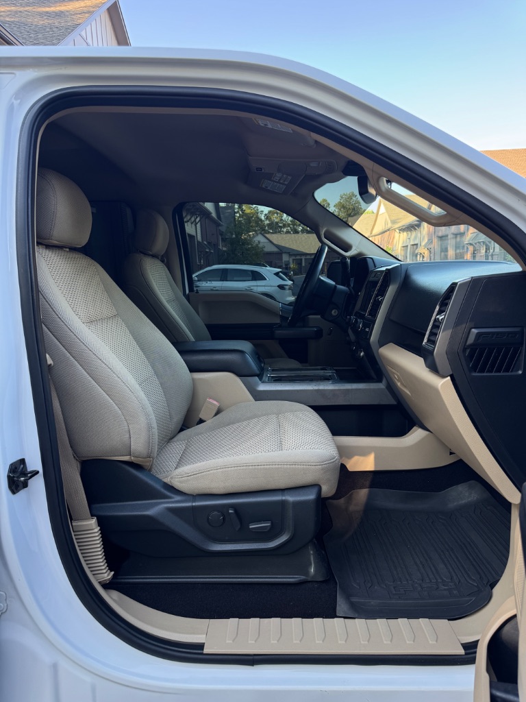 2020 Ford F-150 - $18,900