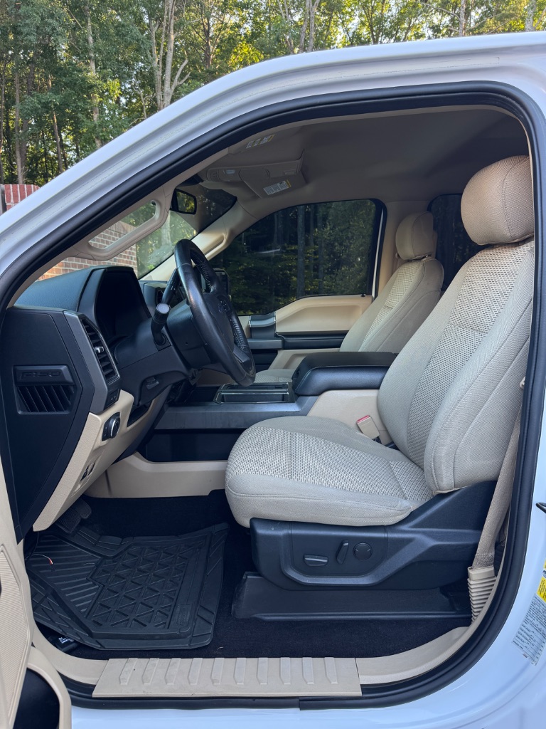 2020 Ford F-150 - $18,900