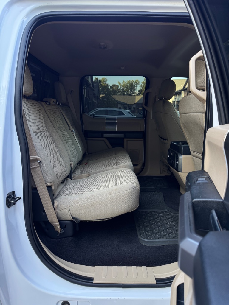 2020 Ford F-150 - $18,900
