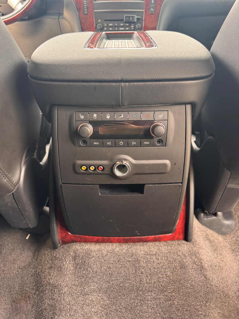 2013 Cadillac Escalade - $8,400