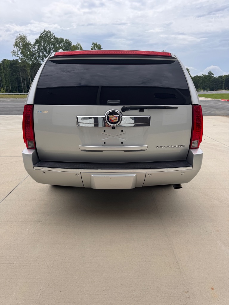 2013 Cadillac Escalade - $8,400