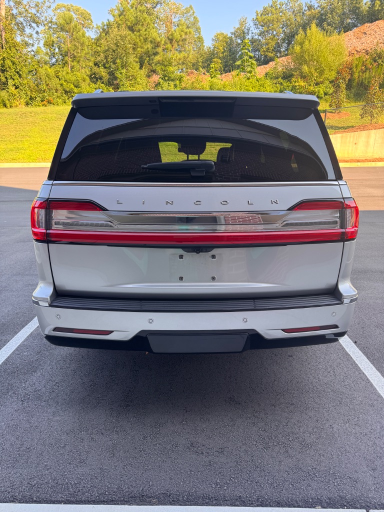 2019 Lincoln Navigator - $26,000