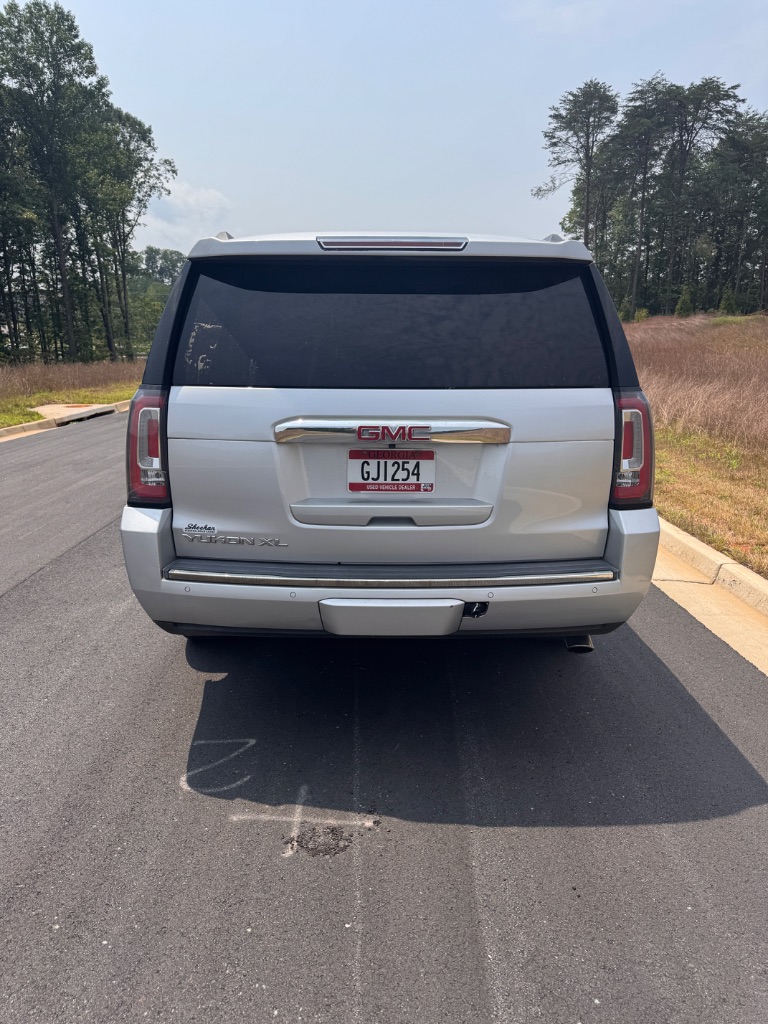 2020 GMC Yukon - $23,500