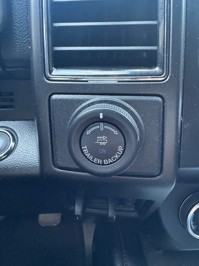 2019 Ford Expedition - $25,500