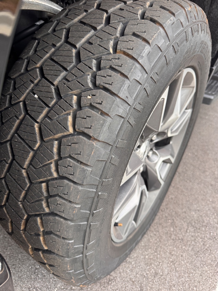 2019 Chevrolet Silverado - $26,900