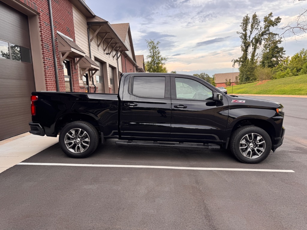 2019 Chevrolet Silverado - $26,900