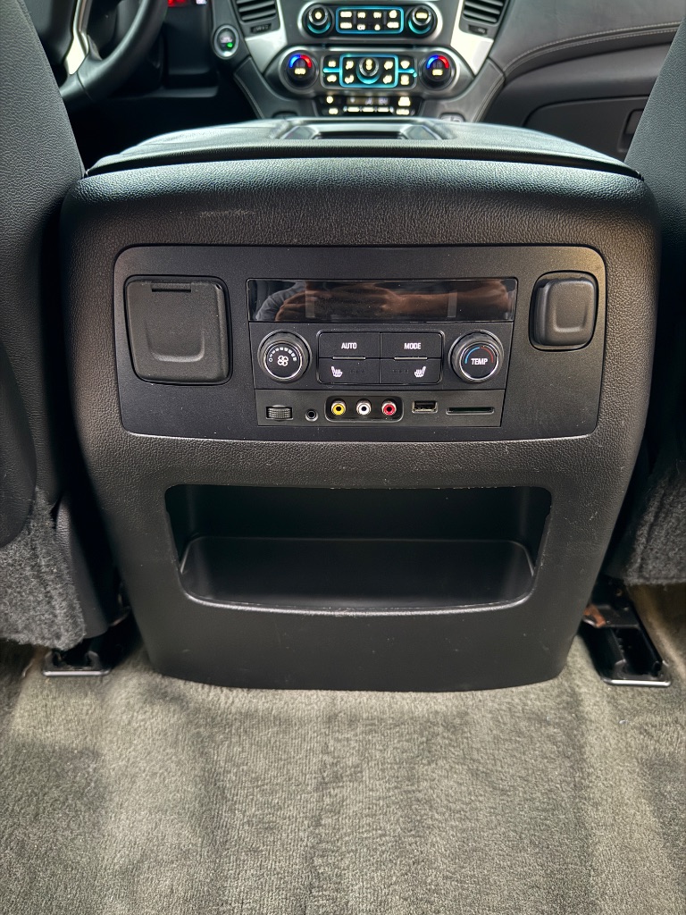 2015 Chevrolet Tahoe - $15,900