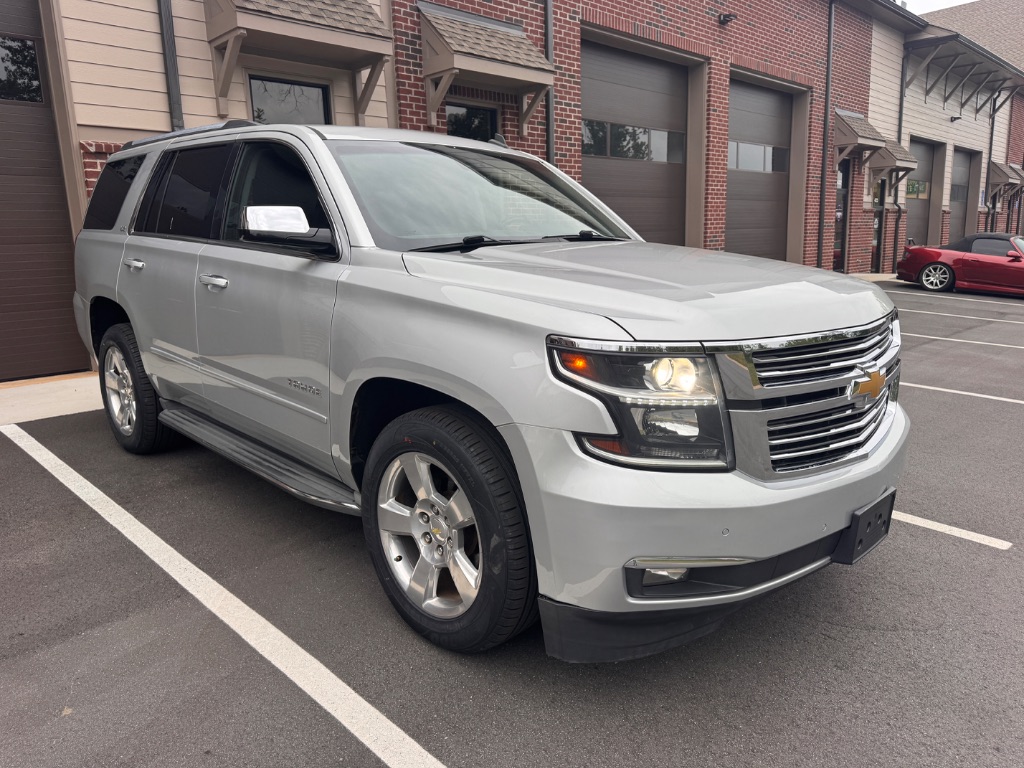 2015 Chevrolet Tahoe - $15,900