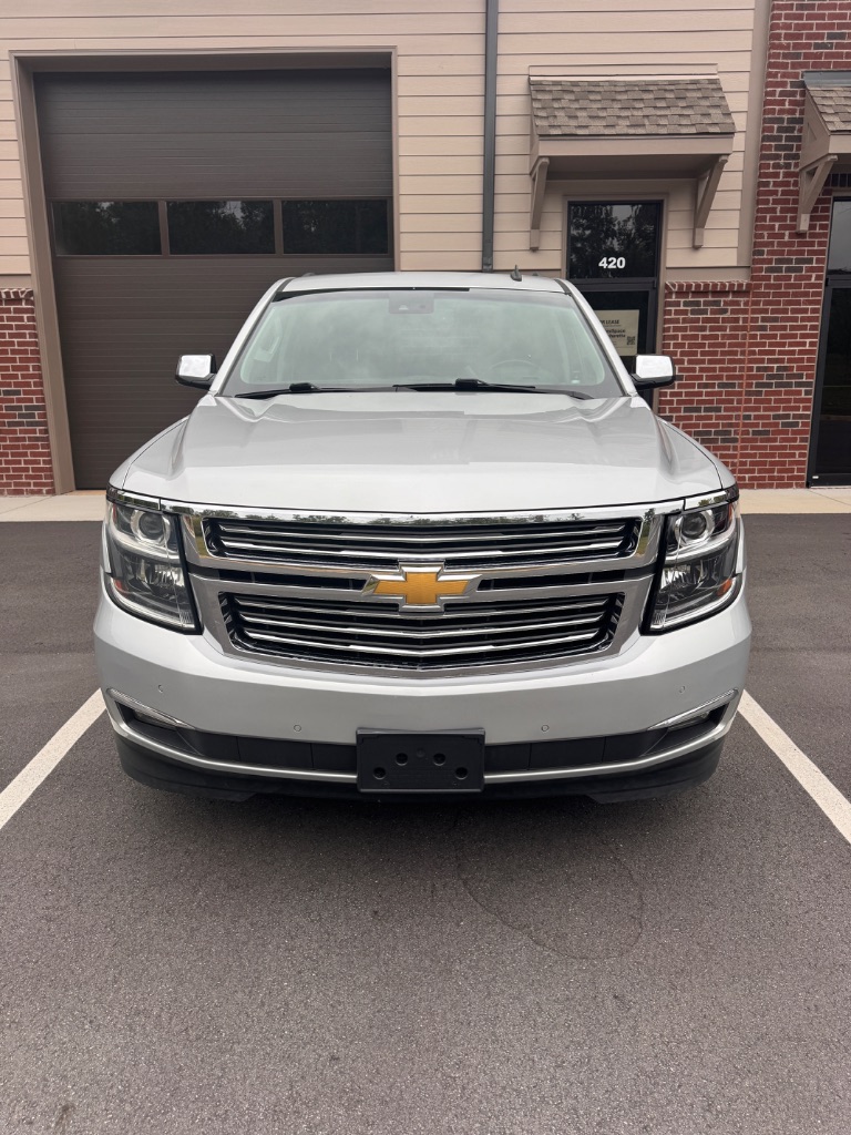 2015 Chevrolet Tahoe - $15,900