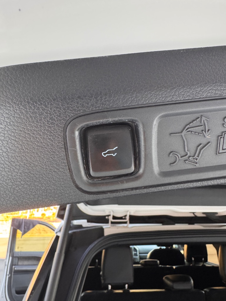 2020 Ford Expedition - $21,900