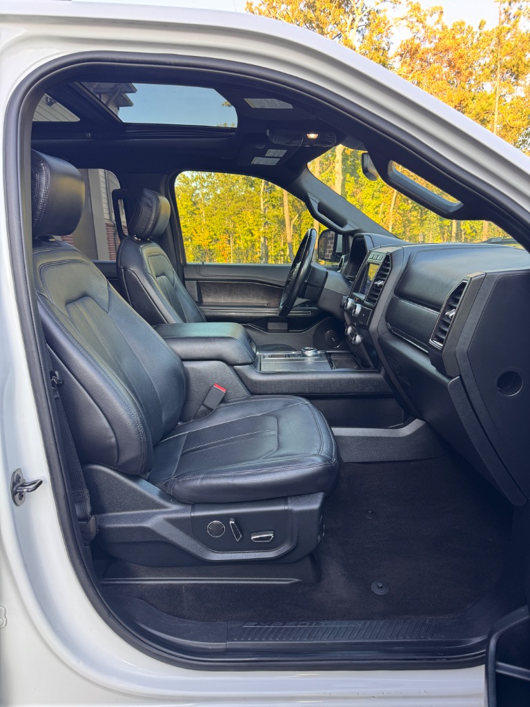 2020 Ford Expedition - $21,900