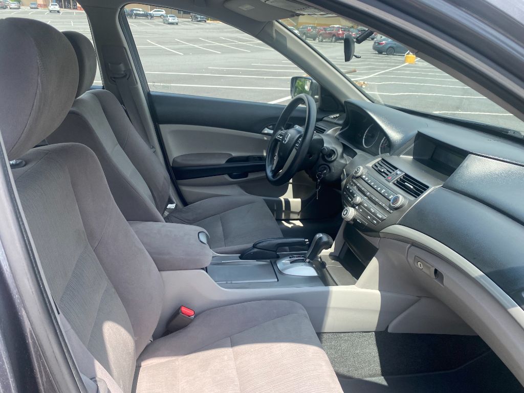 2011 Honda Accord LX photo
