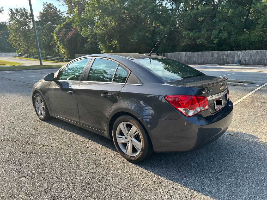 2014 Chevrolet Cruze - $4,000