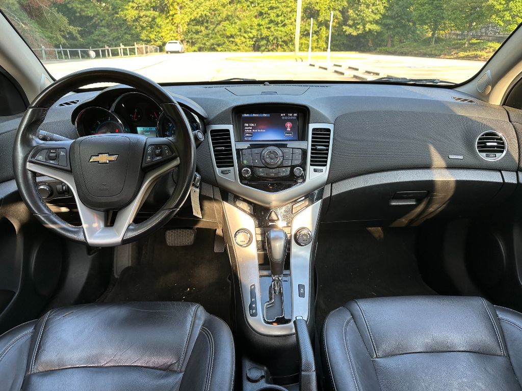2014 Chevrolet Cruze - $4,000