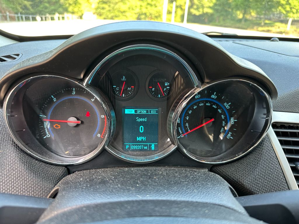 2014 Chevrolet Cruze - $4,000