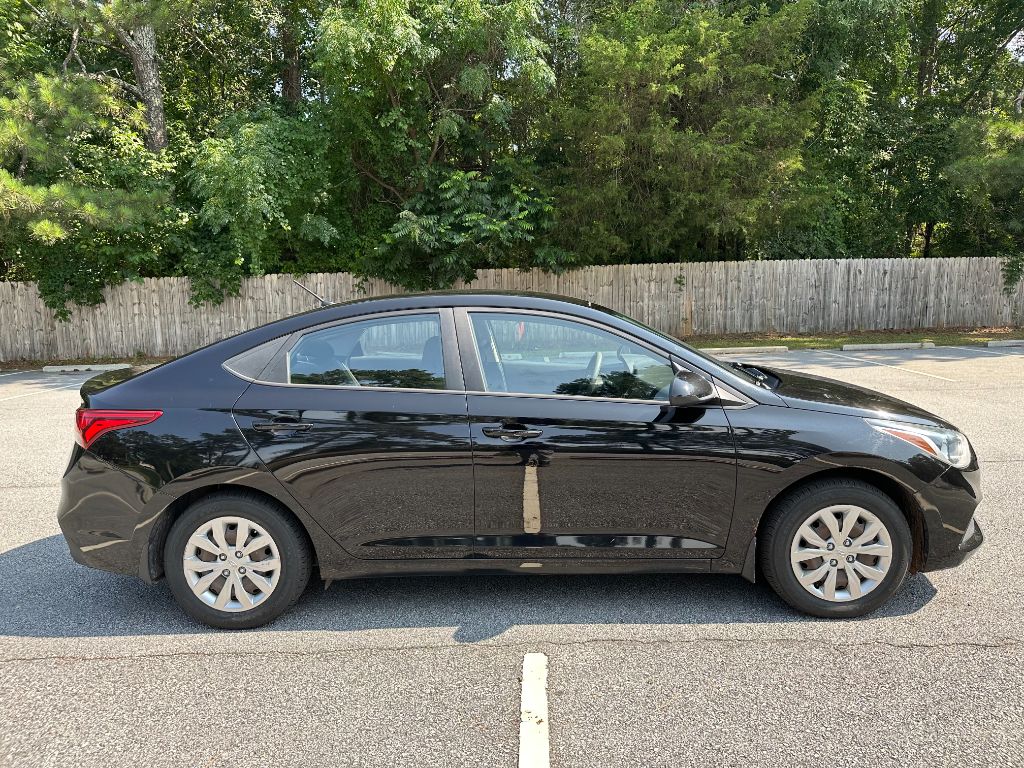 2018 Hyundai Accent - $7,698