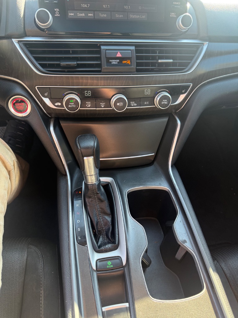 2020 Honda Accord EX photo