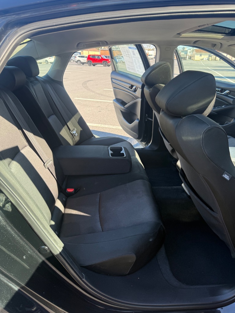 2020 Honda Accord EX photo