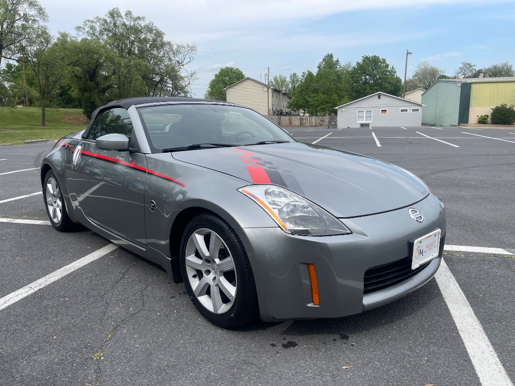 2004 Nissan 350Z Enthusiast photo