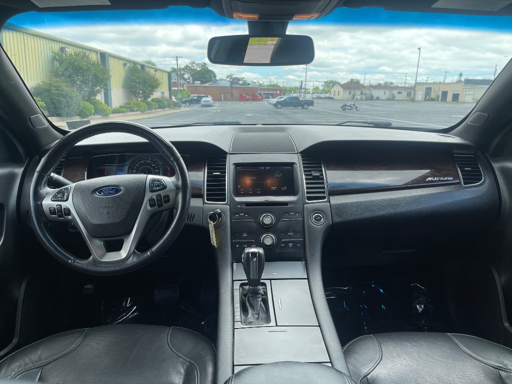 2013 Ford Taurus Limited photo