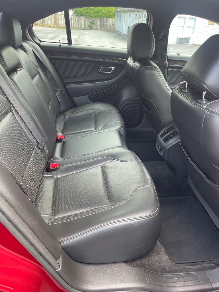2013 Ford Taurus Limited photo