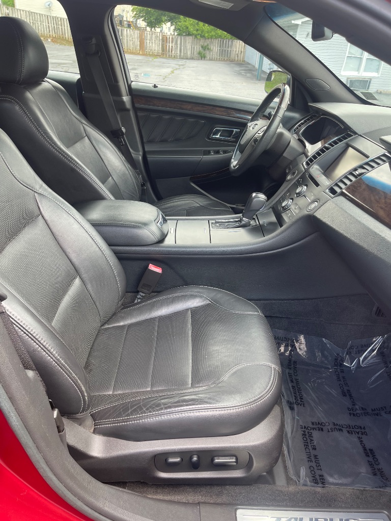 2013 Ford Taurus Limited photo