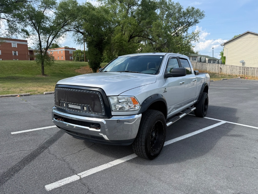 2017 RAM 2500 SLT Crew Cab 4WD